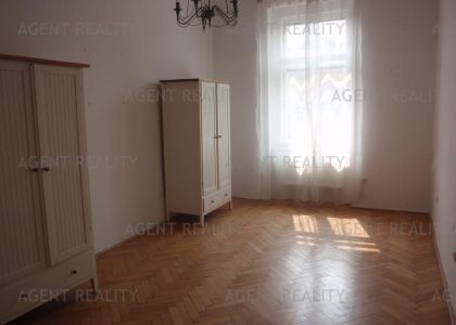 Pronájem velkého bytu 3+1,111m2 v činovním domě P2-Vinohrady.