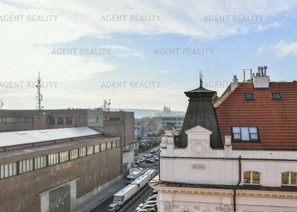 Pronájem bytu 3+kk, 81m2, ulice Letohradská, P7 - Letná
