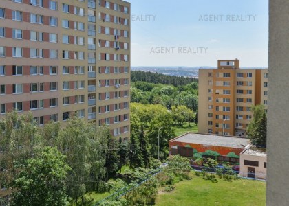 Pronájem bytu 1+kk, 24 m2, ulice Hnězděnská, Praha 8 - Troja