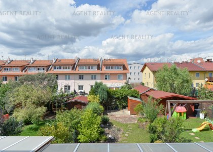 Prodej domu 5+1, 160m2 , ulice Jižní, Rudná, Praha - západ