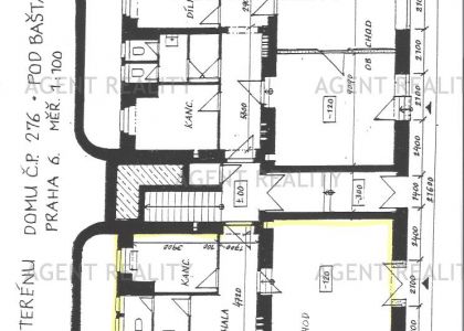 Pronájem obchodní prostor 94m2 v přilehlé ulici u hlavní komunikace MHD P6-Hradčanská
