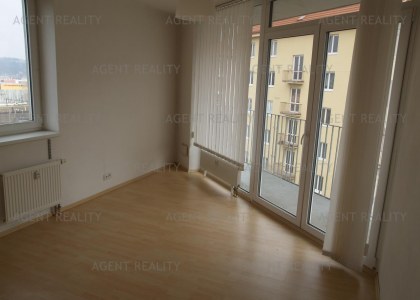 Prodej bytu 2+kk, 62m2 s balkonem a parkovacím stáním v novostavbě Praha 9 - Vysočany 