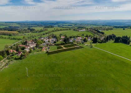 Prodej stavebního pozemku 213/36, 587 m2, obec Zádub-Závišín, Mariánské Lázně.