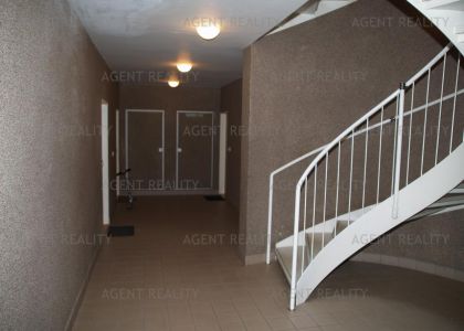 Pronájem bytu v novostavbě 2+kk,61m2 s balkonem a garážovým staním u metra JinoniceP5-Jinonice.