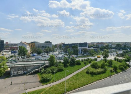 Pronájem bytu 1+kk, 36m2, ulice V Závětří P7 - Holešovice