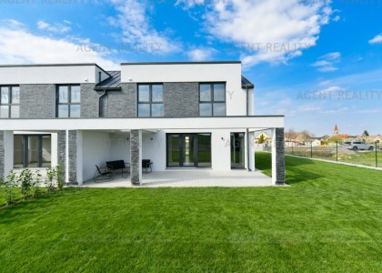 Prodej domu, 5+kk, 141m2, Slaný - Dolín