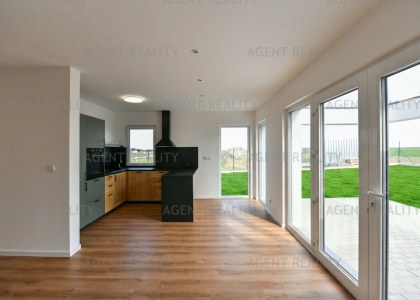 Prodej domu, 5+kk, 141m2, Slaný - Dolín