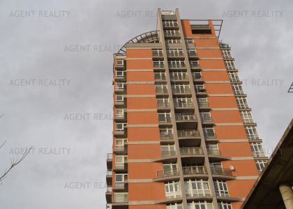 Pronájem bytu 3+kk, 80 m2 se zimní zahradou v novostavbě u stanice M Želivského v P10- Vinohrady.