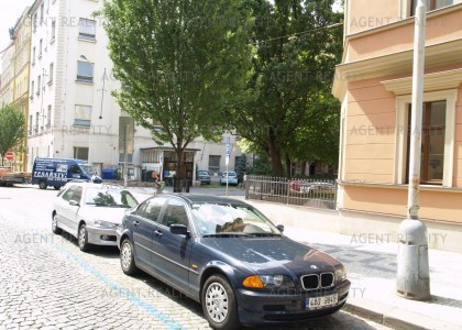 Pronájem nové a vybavené kanceláře 40m2 v rekostruovaném domě P2-Vinohrady.