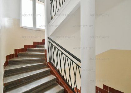 Pronájem bytu 3+kk, 70m2,  ulice 8.listopadu, P6-Břevnov.