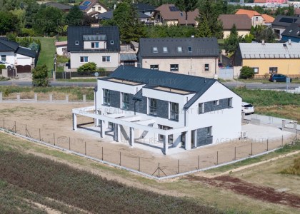 Prodej domu 186/60BB, 6+kk, 141m2, Slaný - Dolín