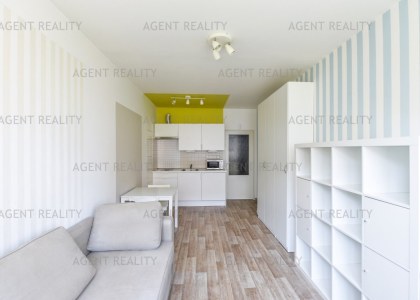 Prodej bytu 1+kk, 25 m2, ulice Hnězděnská, Praha 8 - Troja