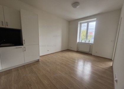 Pronájem bytu 2+KK, 44m2, ulice V Závětří, Praha 7 - Holešovice