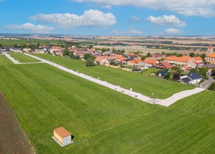 Prodej stavebního pozemku 186/58, 800 m2, Slaný - Dolín