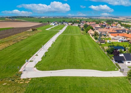 Prodej stavebního pozemku 186/58, 800 m2, Slaný - Dolín
