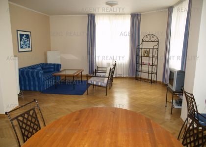 Pronájem zařízeného apartmánu 2+kk,75m2 v činžovním domě rezidence Masaryk P2-Vinohrady.