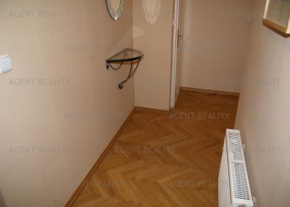 Pronájem zařízeného apartmánu 2+kk,75m2 v činžovním domě rezidence Masaryk P2-Vinohrady.