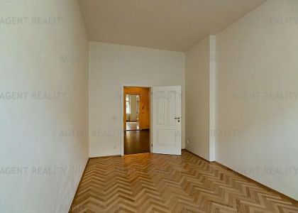 Pronájem pěkného bytu 3+kk, 90m2 po celkové rekonstrukci u Riegerových sadů P2-Vinohrady