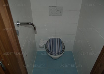 Prodej nového podkrovního bytu 3+kk, 76m2 + střešní terasa 60m2 v P5-Smíchov