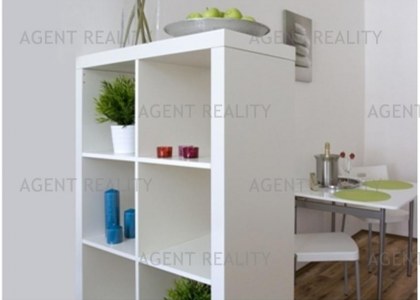  Agentreality nabízí k prodeji malometrážní byt 1+kk, 31m2, 3.NP v dobré lokalitě P8- Karlín