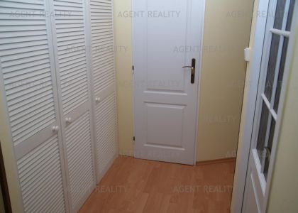 Pronájem pěkného byt 3+kk,78m2 s zaskelnou lodžii v klidné lokalitě nedaleko metra  P5-Stodůkly.