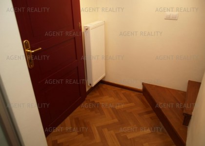 Pronájem zařízeného apartmánového bytu 3+1,75m2 mezonet s terasou  v P1-Nové město.