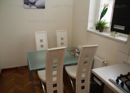 Pronájem zařízeného apartmánového bytu 3+1,75m2 mezonet s terasou  v P1-Nové město.
