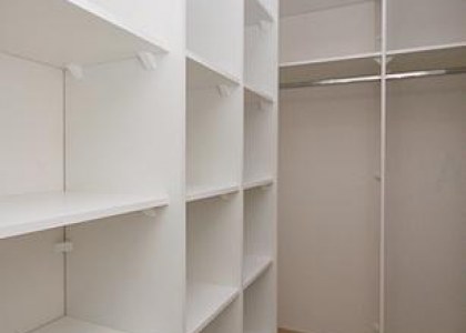  Prodej velmi pěkného bytu 3+kk, 100m2+15m2 terasa situovaném v zabydlené novostavbě Praha3-Žižkov.