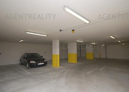  Prodej velmi pěkného bytu 3+kk, 100m2+15m2 terasa situovaném v zabydlené novostavbě Praha3-Žižkov.