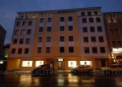  Prodej velmi pěkného bytu 3+kk, 100m2+15m2 terasa situovaném v zabydlené novostavbě Praha3-Žižkov.