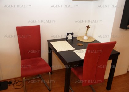 Agentreality pronajme velmi pěkný  byt 3+kk,74m2 v novostavbě s balkonem P4-Nusle.