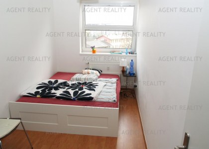 Agentreality pronajme velmi pěkný  byt 3+kk,74m2 v novostavbě s balkonem P4-Nusle.