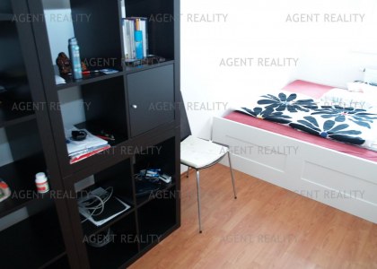 Agentreality pronajme velmi pěkný  byt 3+kk,74m2 v novostavbě s balkonem P4-Nusle.