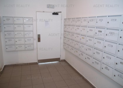 Agentreality pronajme velmi pěkný  byt 3+kk,74m2 v novostavbě s balkonem P4-Nusle.