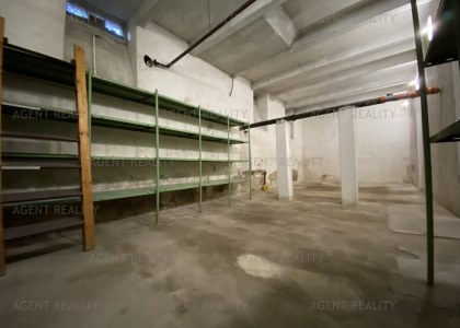 Pronájem skladu, 106m2, Ke Krči, Praha 4 – Braník