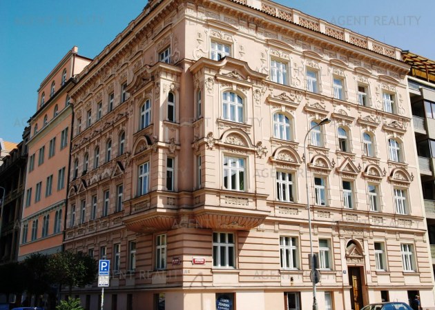 Dům Letohradská 62