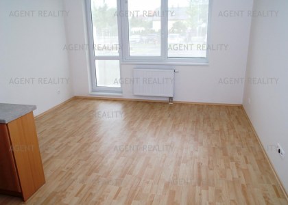 Pronájem nového bytu 2+kk,50m2 s balkonem v novostavbě P14-Kyje