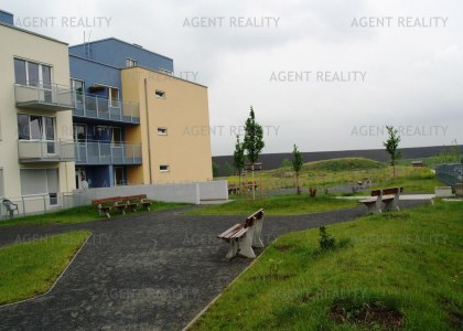 Pronájem nového bytu 2+kk,50m2 s balkonem v novostavbě P14-Kyje