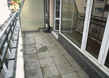 Pronájem slunného bytu 3+kk,91m2 s terasou a parkovacím stáním v klidné lokalitě P5-Stodůlky
