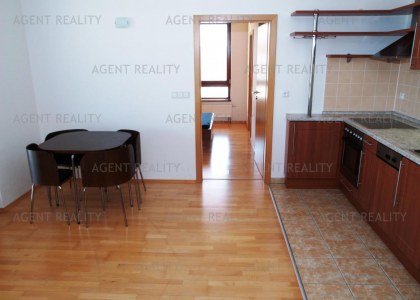  Pronájem moderního bytu 2+kk, 44m2 s balkonem a garážovým staním v Praha 6- Bílá Hora