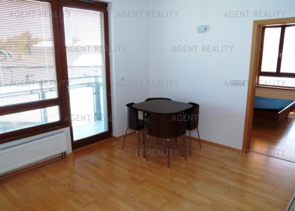  Pronájem moderního bytu 2+kk, 44m2 s balkonem a garážovým staním v Praha 6- Bílá Hora