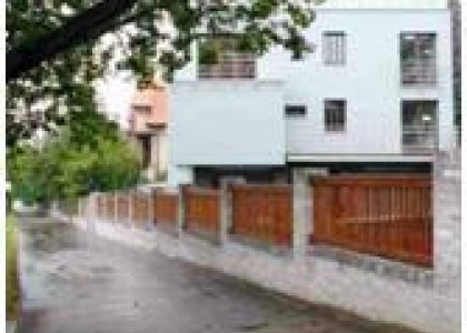 Pronájem loftový bytu 2+1, 48m2 v moderní vile s parkováním. Praha 6-Břevnov