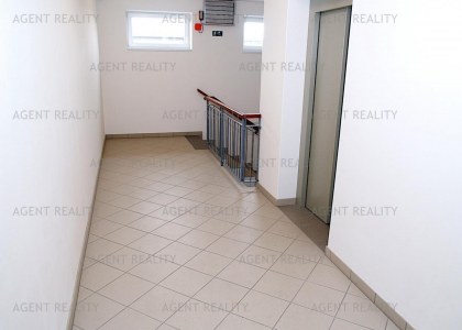 Pronájem bytu 2+kk, 67m2 s parkovácím stáním P5-Zličín.