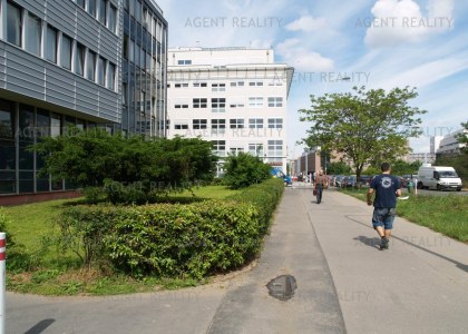 Pronájem kanceláře 30m2 v žádané lokalitě P4-Pankrác.