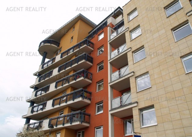 Pronájem moderniho bytu v novostavbě 2+kk, 60m2+12m2 terasa  v lokalitě P9-Vysočany.